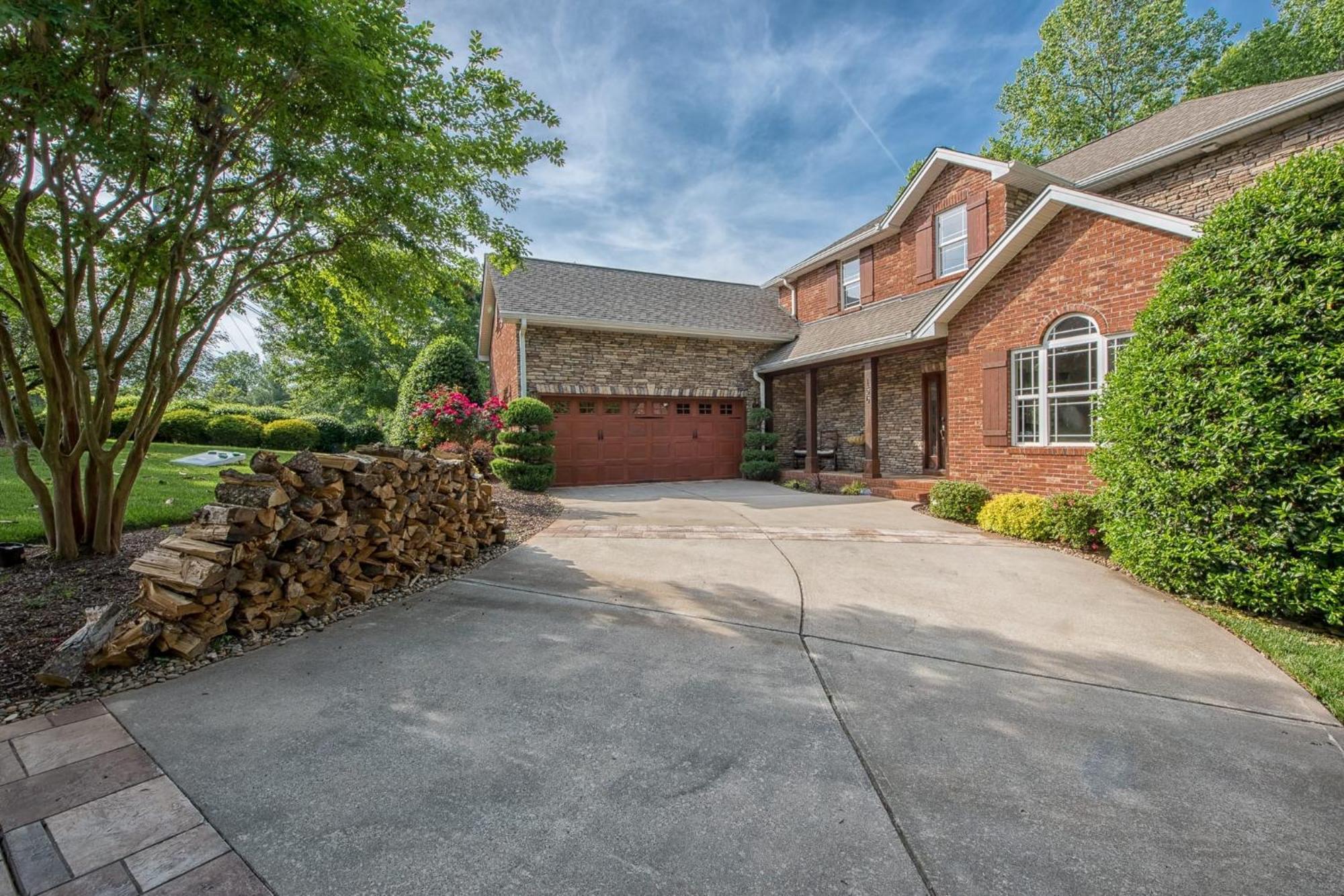 Lakeside Landing By Avantstay Private Dock Mooresville Exterior photo